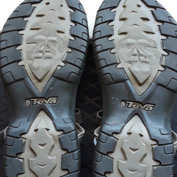 Teva sandals - Picture 5 of 10